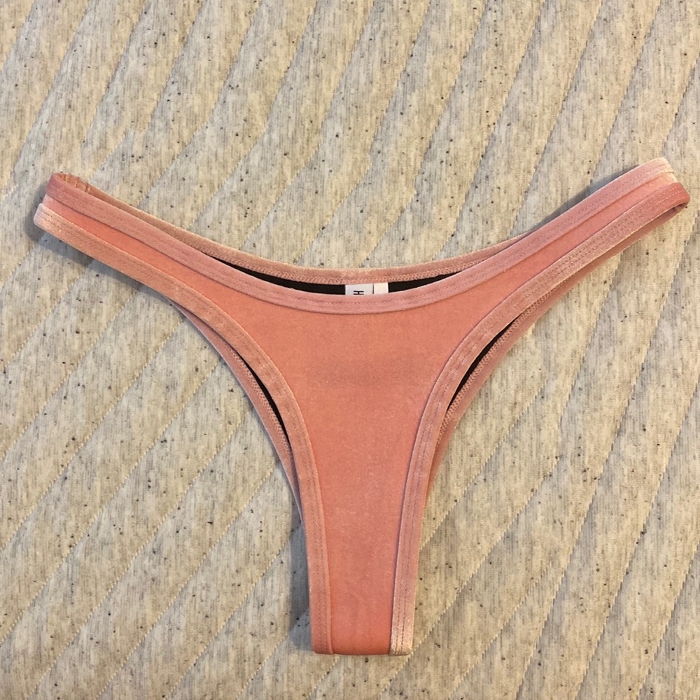 Hoaka Pink Velvet Hip Bottoms M
